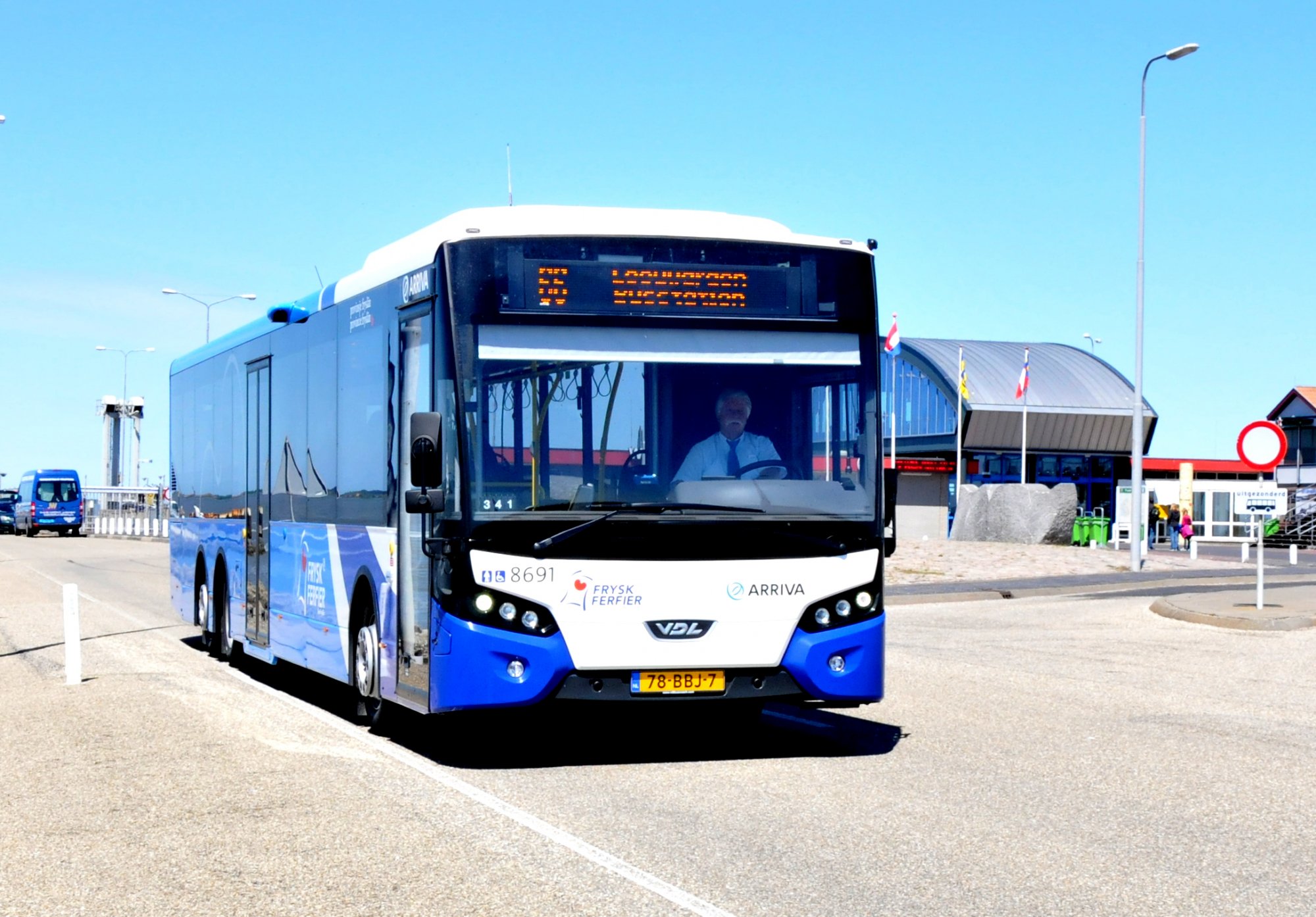 Arriva_8691-V.jpeg