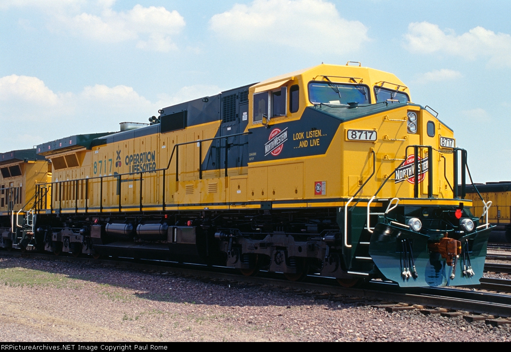 CNW 8717 -1A New at Proviso Yard Melrose Park IL 5-30-94  1024VS.jpg