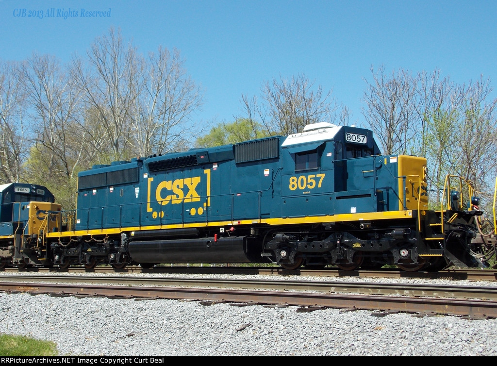 CSX 8057 Q352-21 (1).jpg