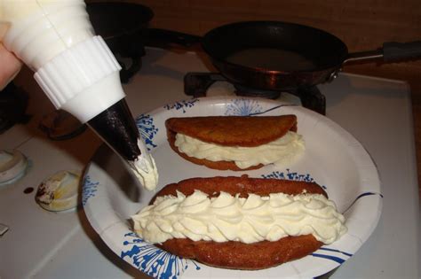 Downloading th-31.jpg