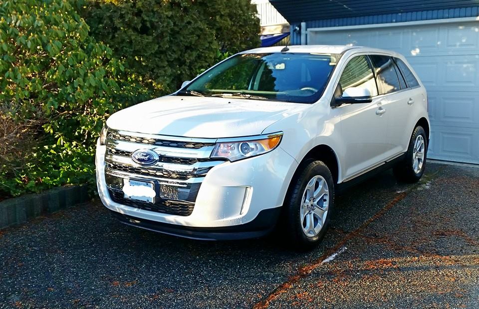 Juett's-2014-Ford-Edge-Limited-on-18s.jpg