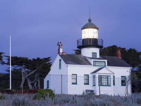 Lighthouse.jpg