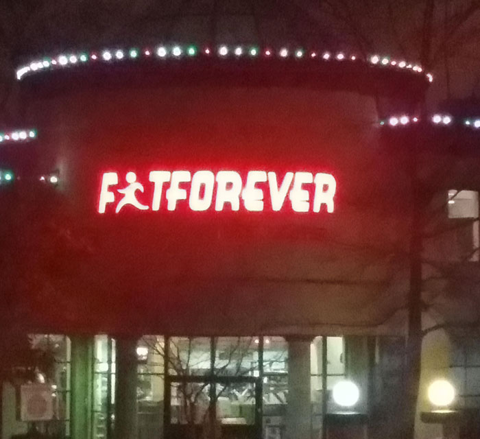 - Logo fail 03.jpg