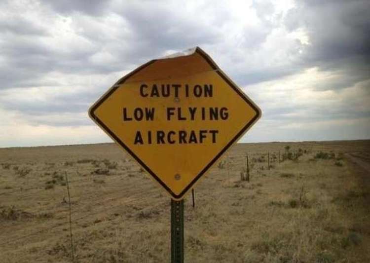 - low fly.jpg