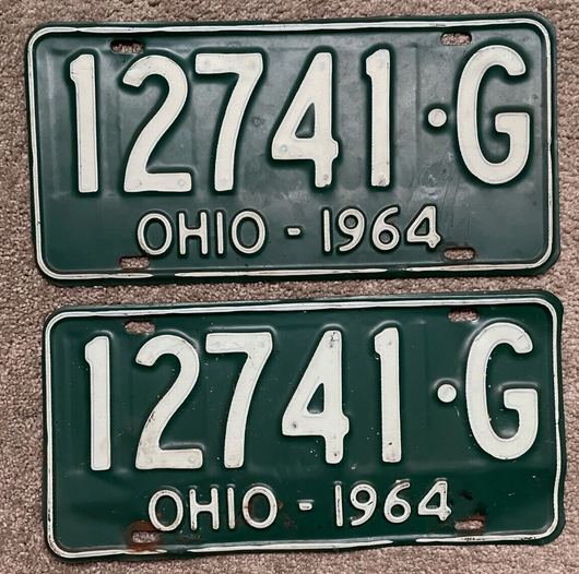 Screenshot 2024-03-11 at 22-56-18 A Pair of 1964 OHIO License Plates 12741 g White & Green eBay.png