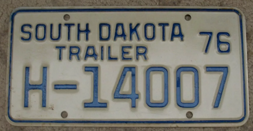 Screenshot 2024-05-29 at 23-33-59 B7 - SOUTH DAKOTA 1976 TRAILER LICENSE PLATE H-14007 007 eBay.png