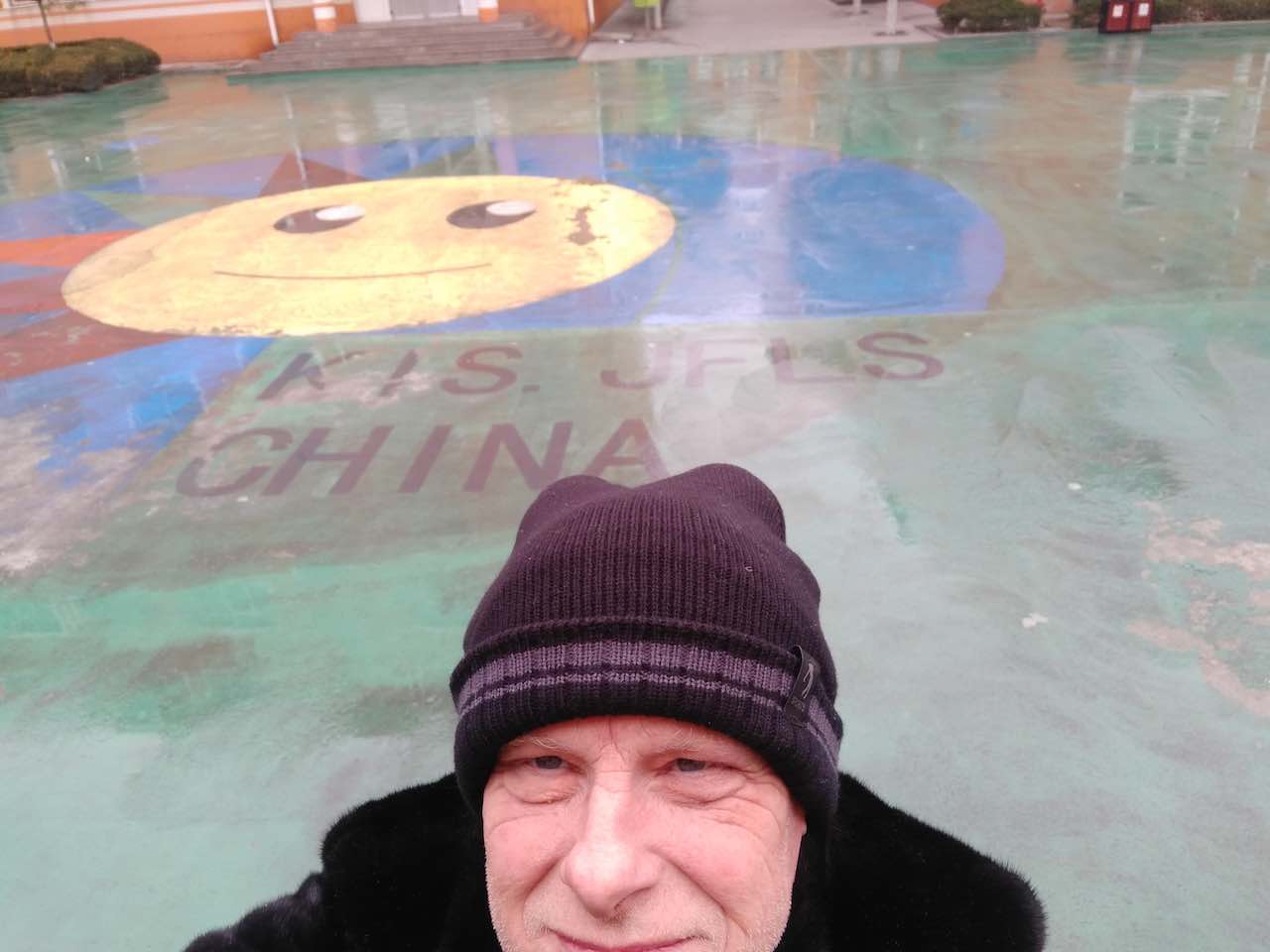 selfie.jpg
