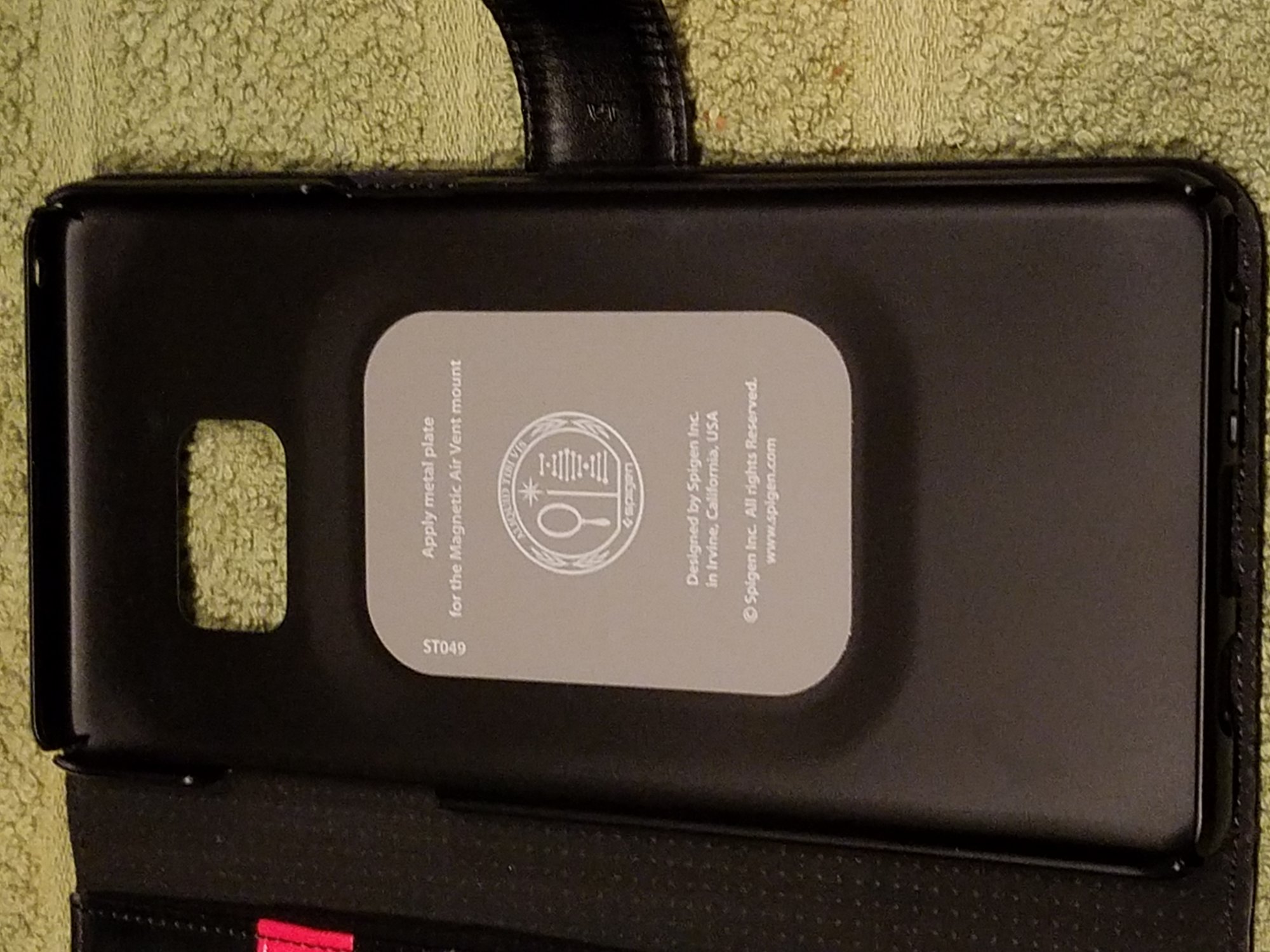 SpigenWalletSPlate.jpg