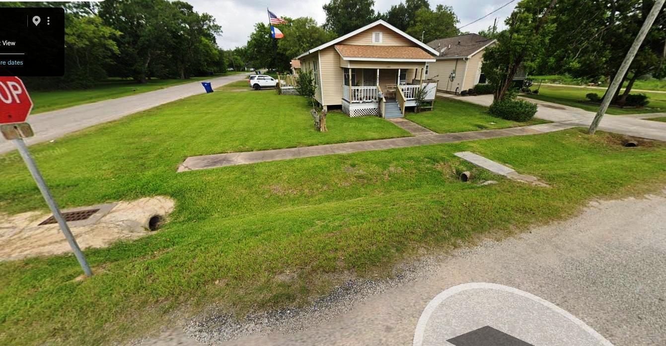yard2.jpg